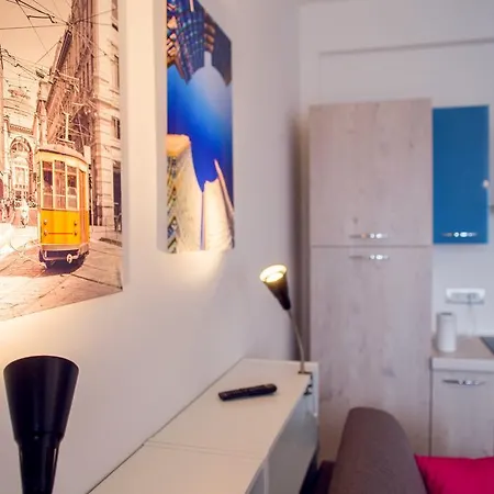 Loreto - Colorful Studio Apartmán